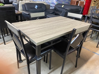 Fairfax- 5PC Dining Set  